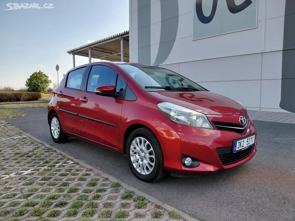Náhled: Toyota Yaris, 1.3VVT-i AUTOMAT 1.MAJ+KOLA